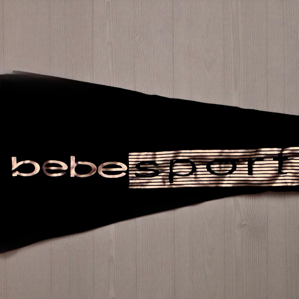 NWT “Bebe Sport” Black with Rose Gold Metallic Laser Cut Logo Legging Size: M - Picture 3 of 11